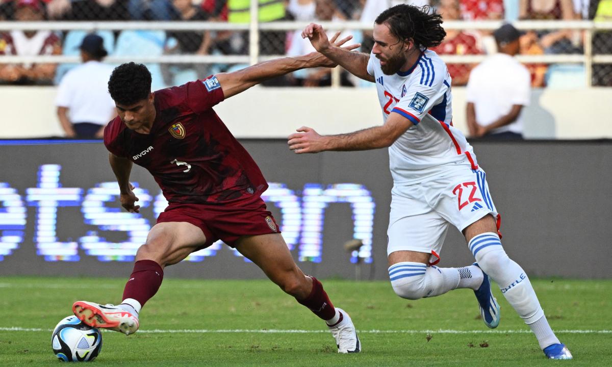 Venezuela vs Chile (04:00 &#8211; 18/10) | Xem lại trận đấu