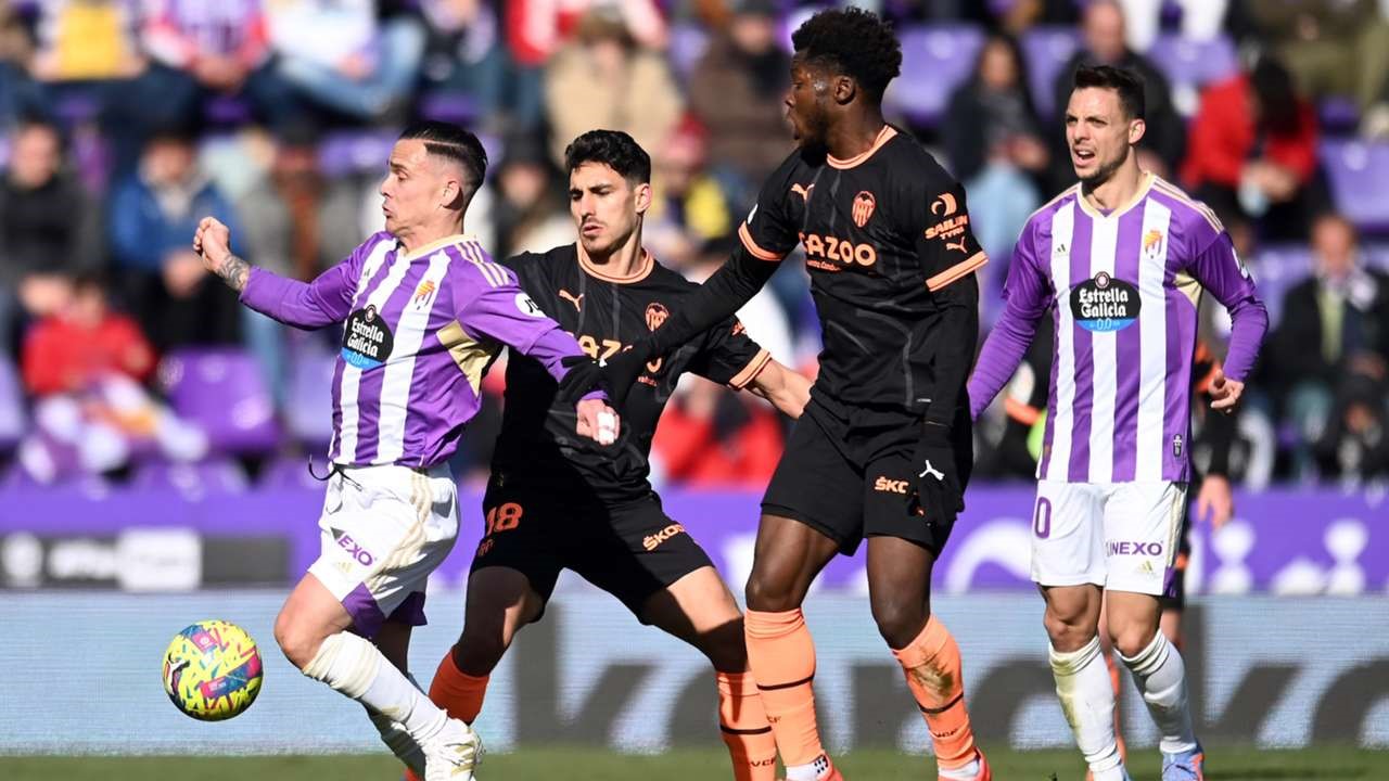 Nhận định soi kèo Real Valladolid vs Valencia vào 03h00 ngày 14/12/2024 nhan-dinh-soi-keo-real-valladolid-vs-valencia-vao-03h00-ngay-14-12-2024-1