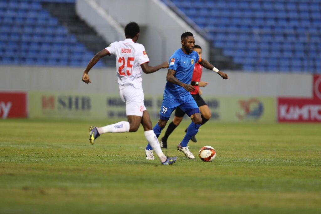 Quảng Nam sẽ có chuyến làm khách vô cùng khó khăn trước Hải Phòng. nhan-dinh-soi-keo-hai-phong-vs-quang-nam-luc-19h15-ngay-19-1-2025-2