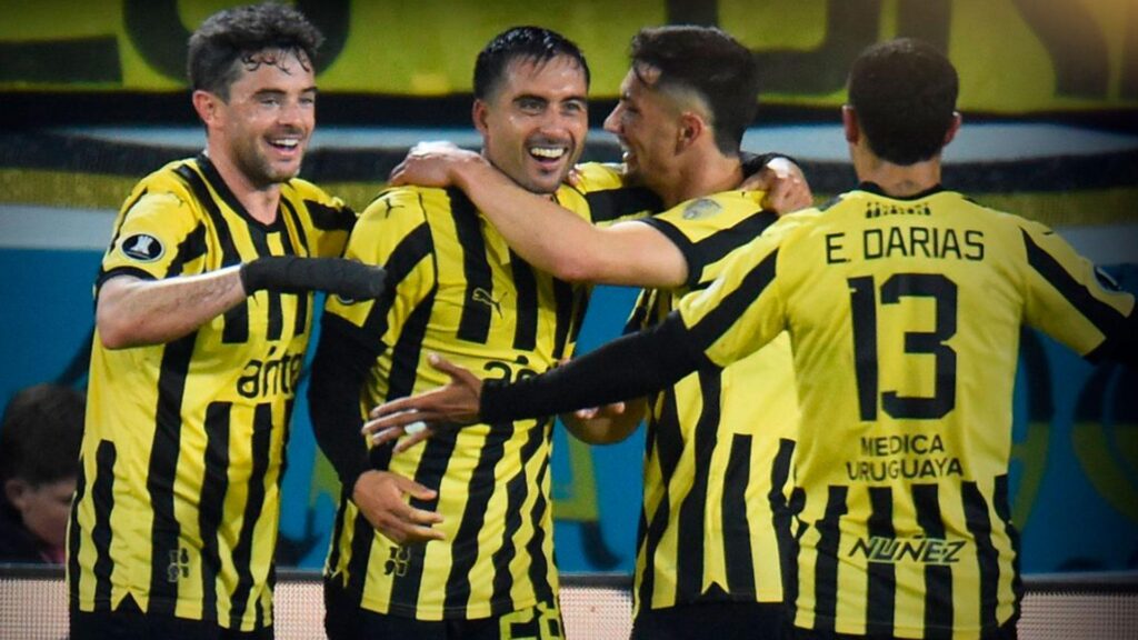 nhan-dinh-soi-keo-the-strongest-vs-bahia-luc-07h30-ngay-19-2-2025-1