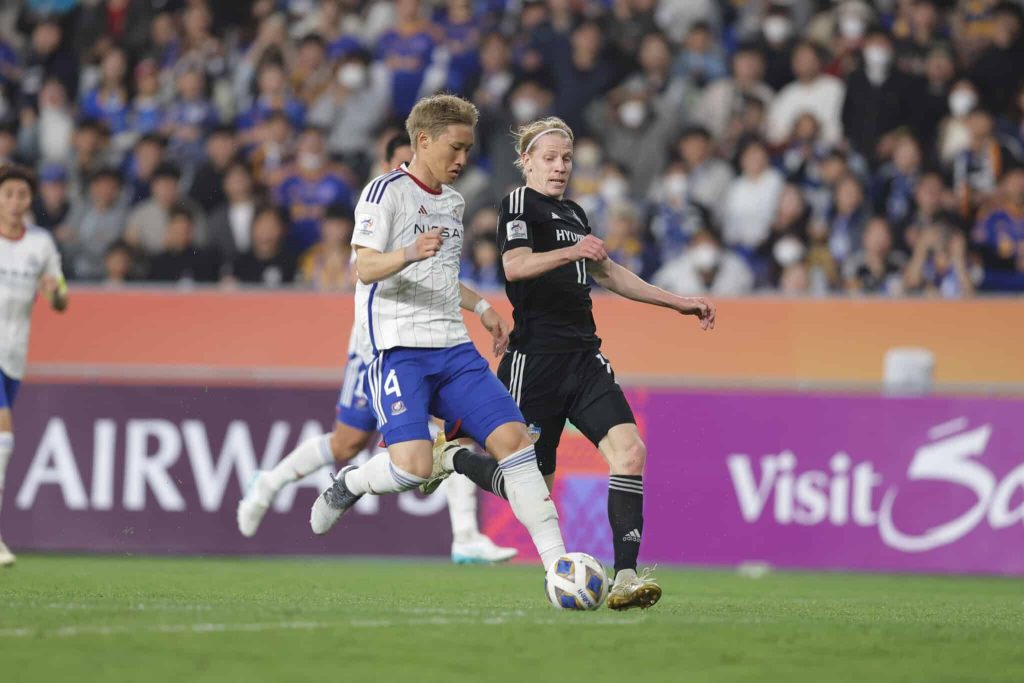 nhan-dinh-soi-keo-yokohama-vs-kashima-antlers-luc-12h00-ngay-29-4-2025-1