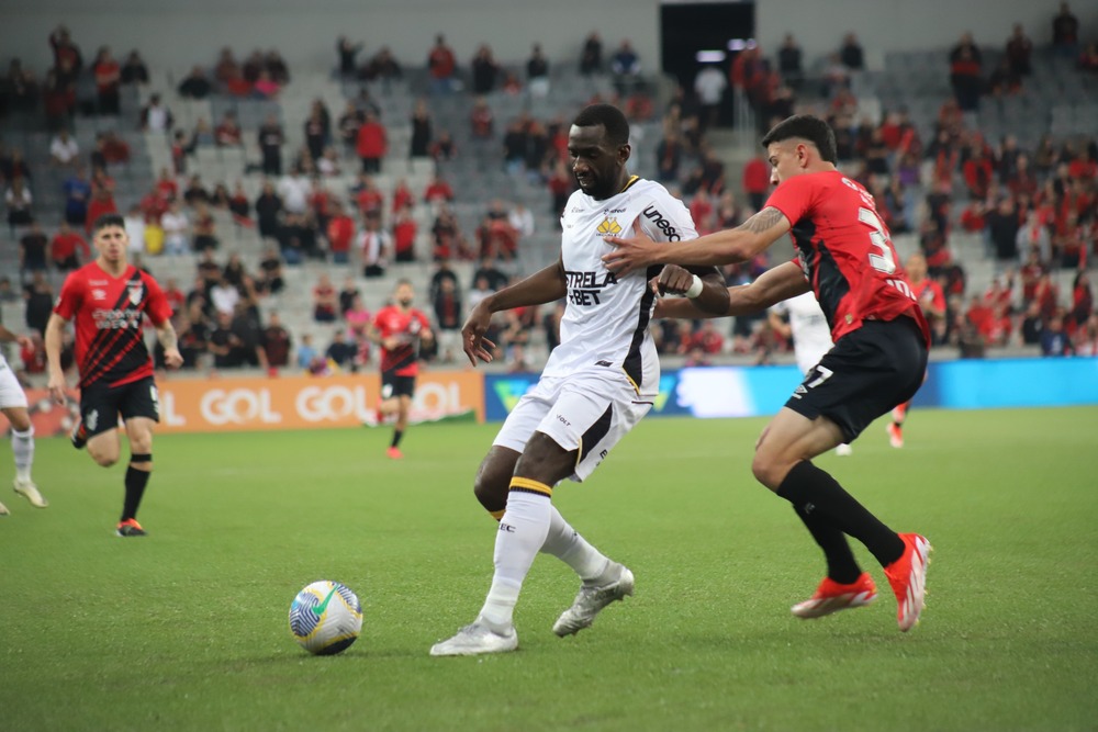 Nhận định soi kèo Criciuma vs Athletico Paranaense lúc 05h00 ngày 12/8/2025