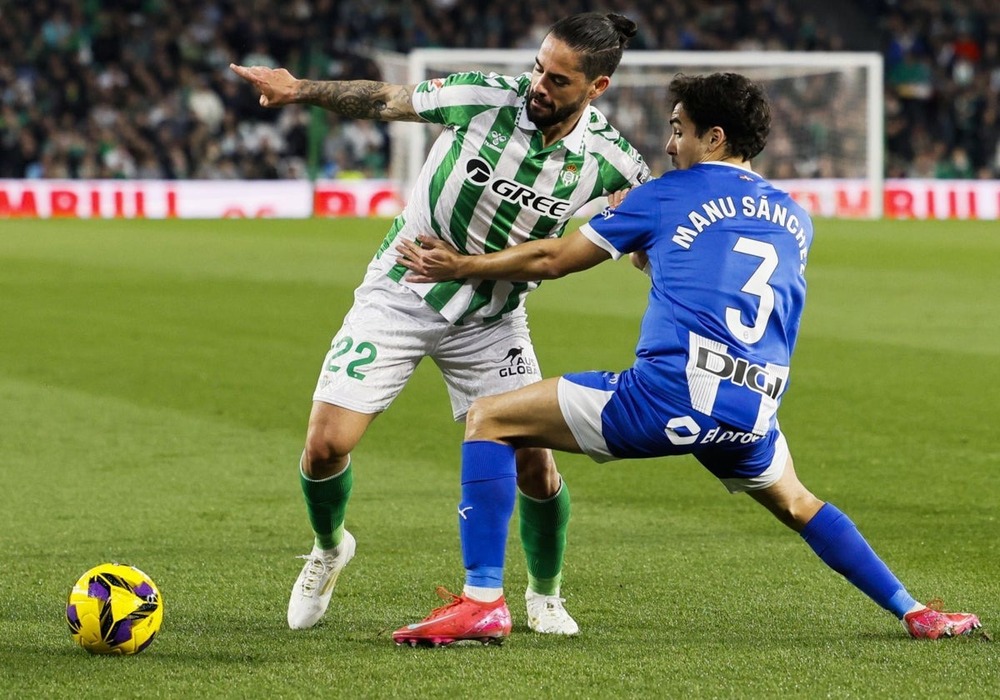 nhan-dinh-soi-keo-real-betis-vs-deportivo-alaves-luc-02h30-ngay-23-8-2025-1