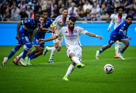 Nhận định soi kèo Auxerre vs Lyon 21h00 ngày 23/11/2025