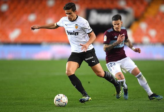 Nhận định soi kèo Valencia vs Levante lúc 03h00 ngày 22/11/2025